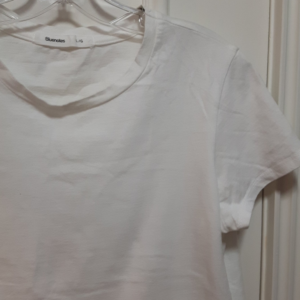 🛍️ White t shirt with lace underlay - Picture 3 of 5